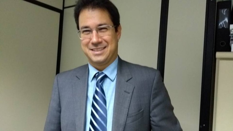 Dr. Thiago Brandão de Almeida, presidente da AMAPI
