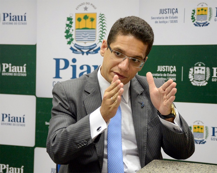 Secretário de justiça do Piauí, Dr. Daniel Oliveira