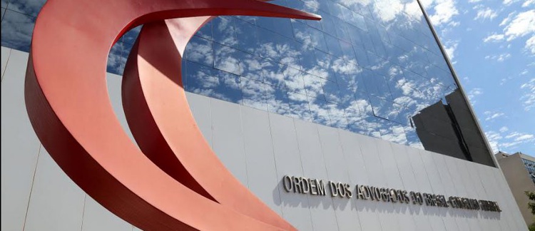 AGU defende Estatuto da OAB em ação no STF