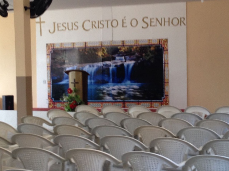 Salão da igreja universal dentro de presidio