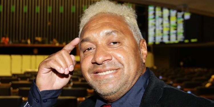 Deputado Tiririca, renuncia