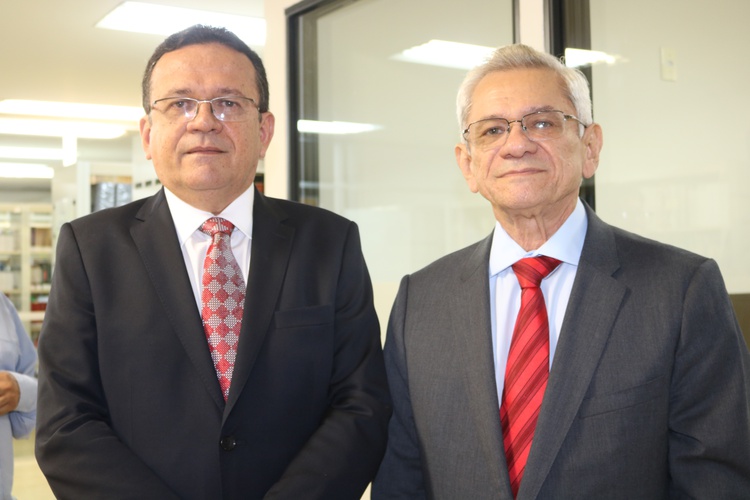 Desembargadores Paes landim e Sebastião Martins, presidente e corregedor eleitoral do TRE/PI