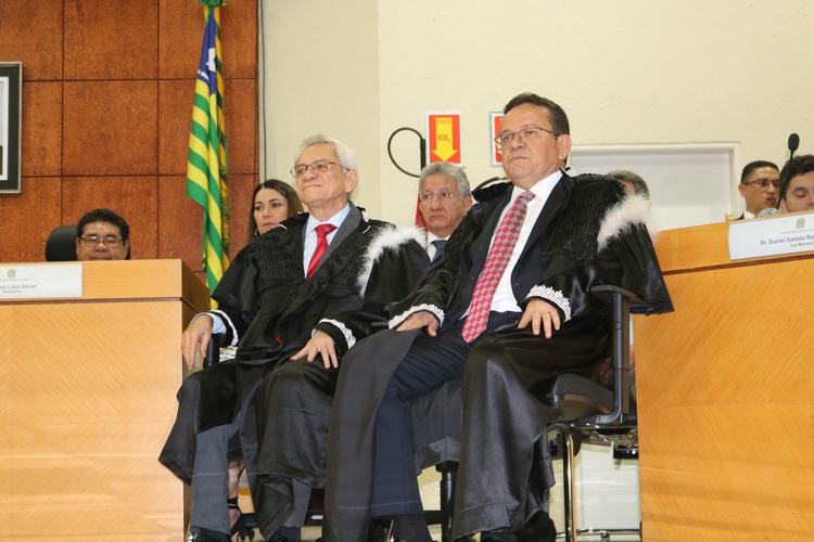 Desembargadores Paes landim e Sebastião Martins, presidente e corregedor eleitoral do TRE/PI