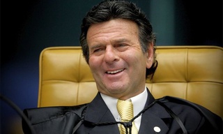 Ele afirmou ainda que pretende reforçar uma tendência didática do TSE, dando um rumo acadêmico e com a formação de políticos com “novos valores e nova ética”.