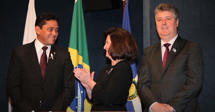 PGJ do Piauí, Cleandro Moura, com a a Procuradora-Geral da República, Raquel Dodge, e o Presidente do CNPG, Sandro Neis
