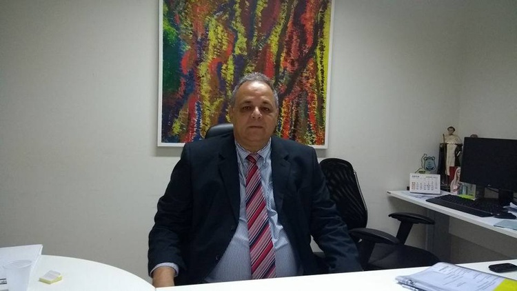 Juiz titular da Central de Inquéritos da Comarca de Teresina, Dr. Luiz Moura