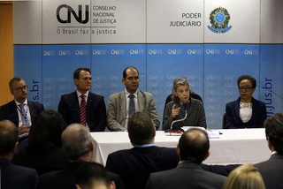 Cármen Lúcia sobre presos: 