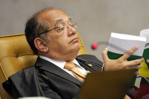 Ministro Gilmar Mendes tem dez para informar ao STF sobre a extinção de 900 zonas eleitorais. (Foto: Reprodução)