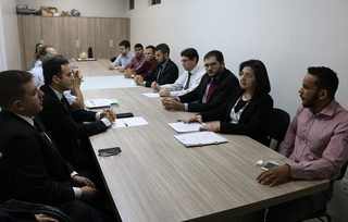 Reunião da Ordem dos Advogados do Piauí e Prefeitura de Teresina.