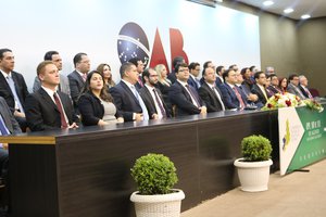 Mesa composta antes do problema de energia na OAB/PI (Foto: Pauta Judicial/Telsirio Alencar)