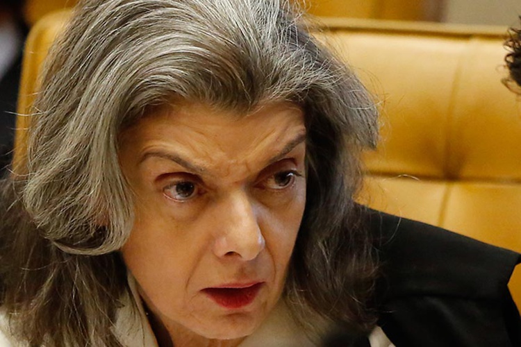 Ministra Carmen Lucia do SupremoTribunal Federal