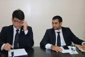 Presidente da OAB/PI, Chico Lucas  e o Dr. Leonardo Queiroz (Foto: Pauta Judicial)