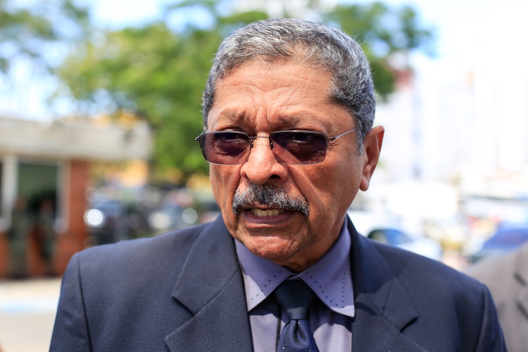 Advogado Nazareno Thé