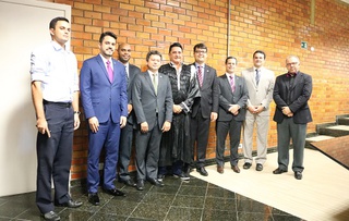 Membros da Ordem do Piauí e desembargador Luiz Brandão.