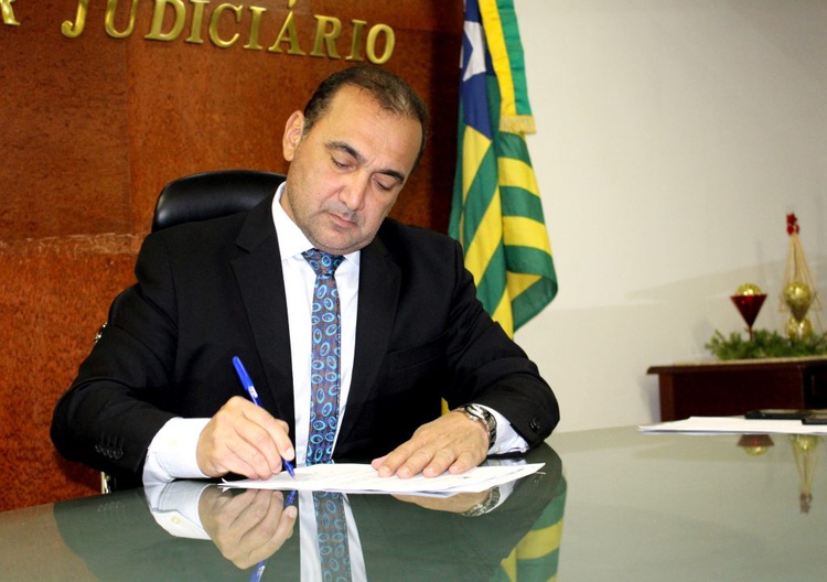 Presidente do do TJ/PI, Desembargador Erivan Lopes