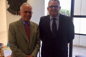 Presidente do Tribunal de Contas da União, Ministro Raimundo Carreiro e o Jurista Antonio de Freitas da AGU. (Foto: Divulgação)