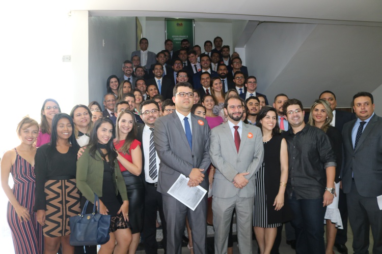 Lucas Villa registra chapa para disputar OAB/PI