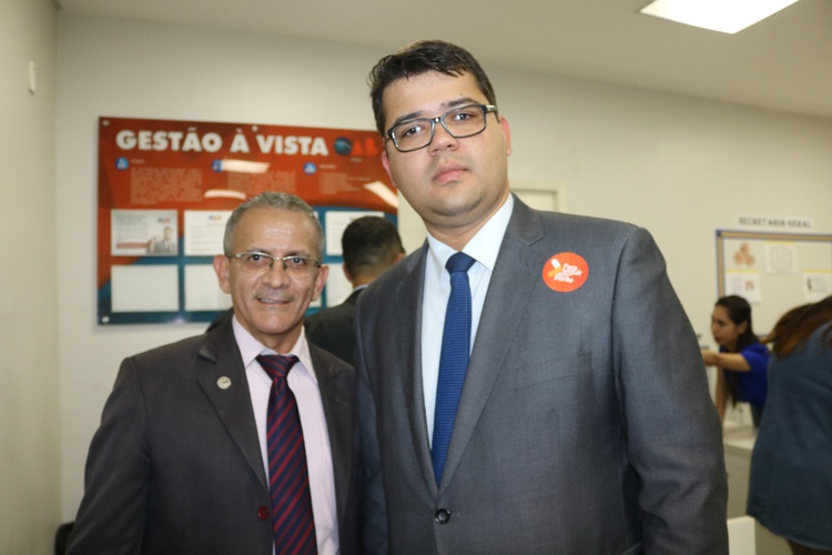 Lucas Villa registra chapa para disputar OAB/PI