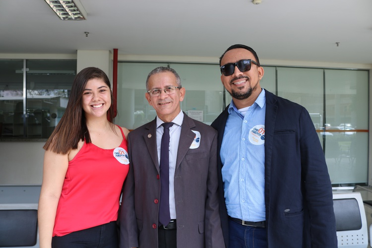 Militância de Lucas Villa no fórum central de Teresina