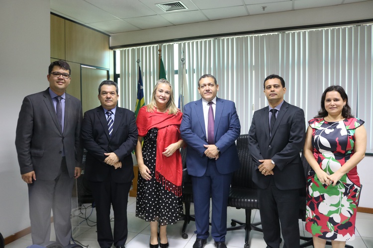 Autoridades presentes na instalação da Turma Recursal Federal no Piauí