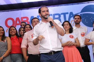 Lucas Villa participa de lançamento da chapa na subseção de Parnaíba (Foto: Divulgação)