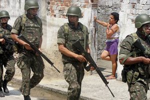 Decisão do STF permite que militares e policiais invadam casas em caso de suspeita de flagrante delito. (Foto: Reprodução)