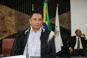 Desembargador Luiz Gonzaga Brandão de Carvalho (Foto: TELSÍRIO ALENCAR/PAUTA JUDICIAL)