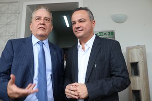 Presidenciável Paulo e Rabello e o Jurista Valter Alencar (Foto: TELSÍRIO ALENCAR/PAUTAJUDICIAL)