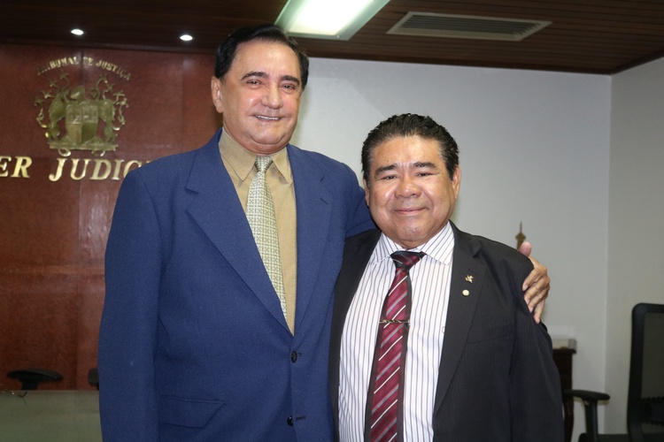 Vice presidente do TJ/PI, Des. James Pereira e vice corregedor de justiça, Des. Brandão