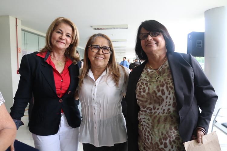 OAB/PI celebra o dia da mulher com nos fóruns trabalhista, central de Teresina e justiça federal