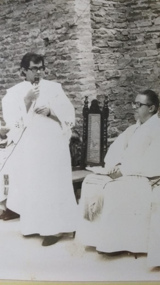 A primeira missa do Padre Gersinho, meu conterrâneo de Cristino Castro, na presença de Dom Ramón, Bispo que o  ordenou sacerdote.