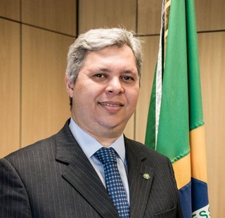 Dr. Luís Carlos Martins Alves Jr. será paraninfo da nova turma de Advogados da OAB/DF