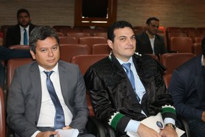 Presidente da OAB/PI Celso Neto e o Tesoureira da Ordem (Foto: TELSÍRIO ALENCAR/PAUTAJUDICIAL)