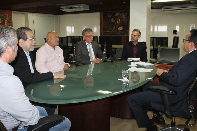 Setor produtivo pede apoio do Judiciário para celeridade nos cartórios