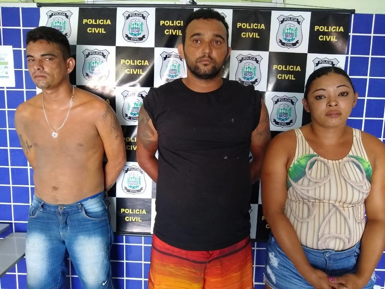 A Polícia Civil aproveita o ensejo para solicitar à população local a realização de denúncias anônimas