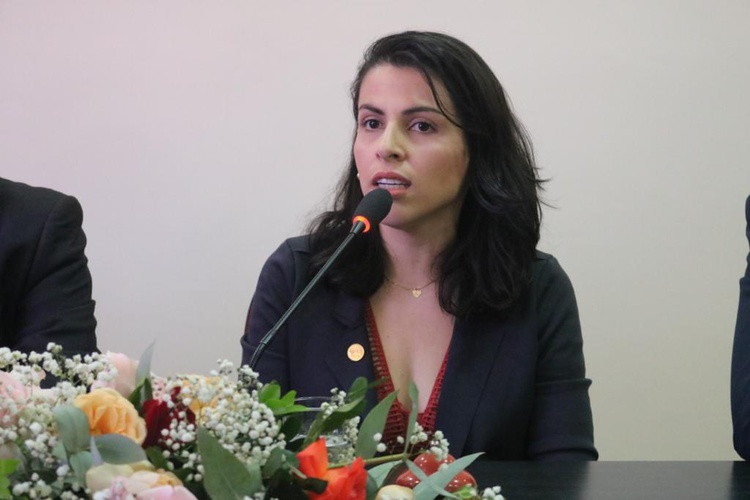 Advogada Naiara Moraes vai fazer Pós-Doutorado