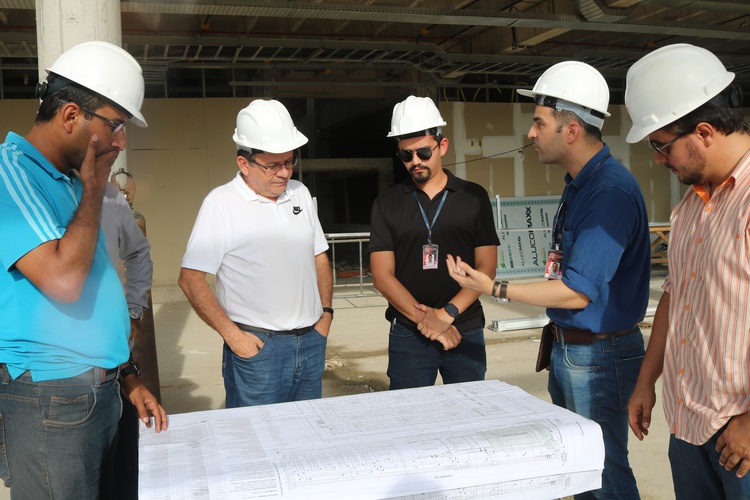 . O presidente do TJ/PI fez hoje no final da tarde uma visita ao canteiro de obras