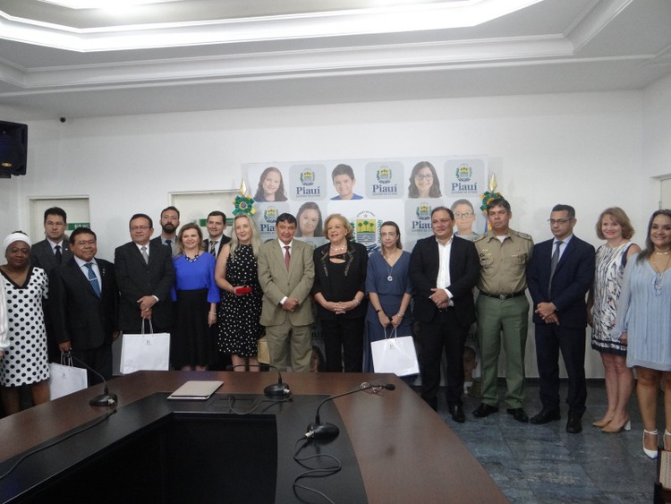 Santa Catarina vai implementar aplicativo Salve Maria