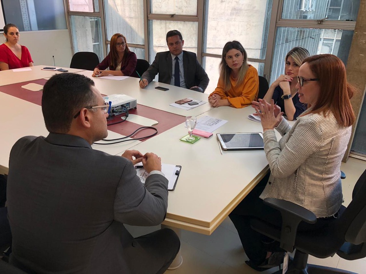 O projeto prevê a instalação de dezessete pontos de internet nas unidades prisionais do Estado