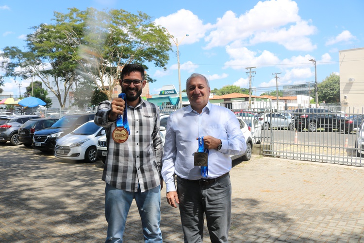 Ramon Dias Macedo  e Paulo Silvio Veras