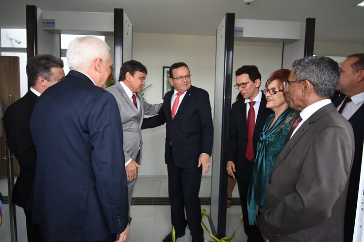 Presidente Sebastião Martins inaugura novo Fórum de Ribeiro Gonçalves