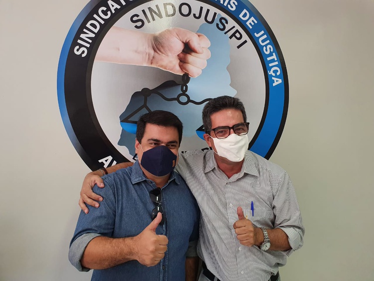 Nova gestão do Sindicato dos Oficiais de Justa toma posse