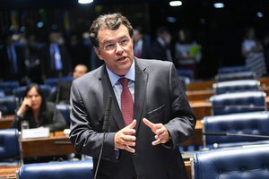 Senador Eduardo Braga do (MDB/AM) relator da indicação de Kassio Nunes ao STF. (Foto: Reprodução)