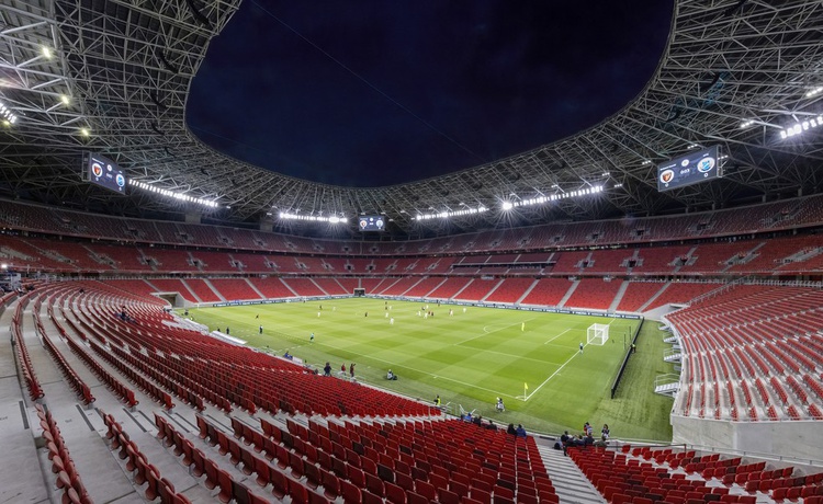 jogos com torcida reduzida na hungria