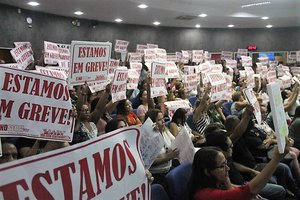 Ação judicial do SINDSERM obriga a Prefeitura de Teresina a pagar retroativo da metade do Piso do Magistério (6,42%). (Foto: Divulgação)