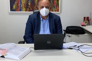 Juiz titular da 6ª vara criminal, Dr. Luís Moura. (Foto: TELSIRIO ALENCAR/PAUTA JUDICIAL)