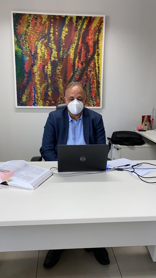 Juiz titular da 6ª vara criminal, Dr. Luís Moura.