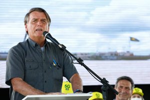 Bolsonaro diz à PF que exerceu “direito de ausência” (Foto: Allan Santos/PR)