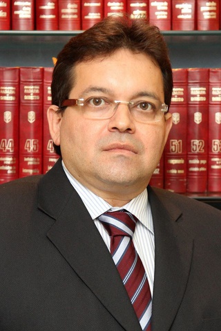 Advogado Álvaro Mota