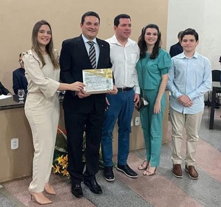 Presidente da OAB/PI recebe título de cidadão picoense